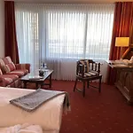 Wuenschmann 4*